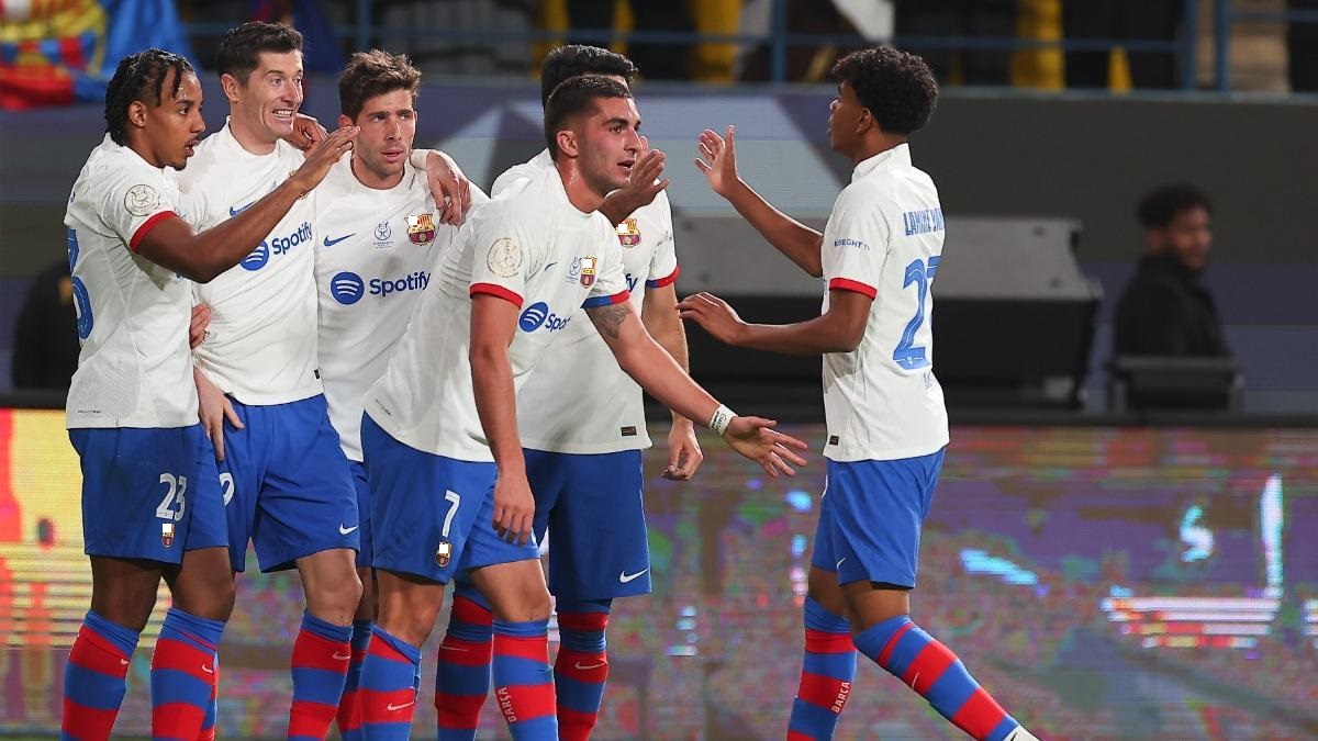 ريال مدريد × برشلونة , في نهائي السوبر الإسباني .