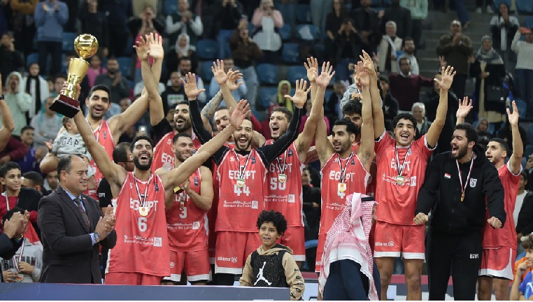منتخب مصر بطلًا للعرب في كرة السلّة .