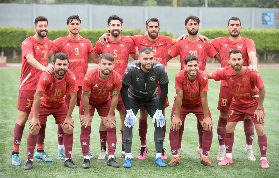 الدوري اللبناني لكرة القدم : النجمة في الصدارة بعد سقوط الأنصار .