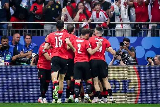 ’’ يورو 2024 ’’ لكرة القدم : ختام دور المجموعات , وصعود تاريخي لجورجيا إلى الدور الإقصائي .