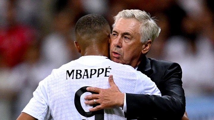في أوّل مباراة له على ملعب ريال , صحف مدريد تنتقد مبابي .