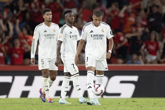 تعثر مخيّب لريال مدريد في بداية حملة الدّفاع عن لقبه .
