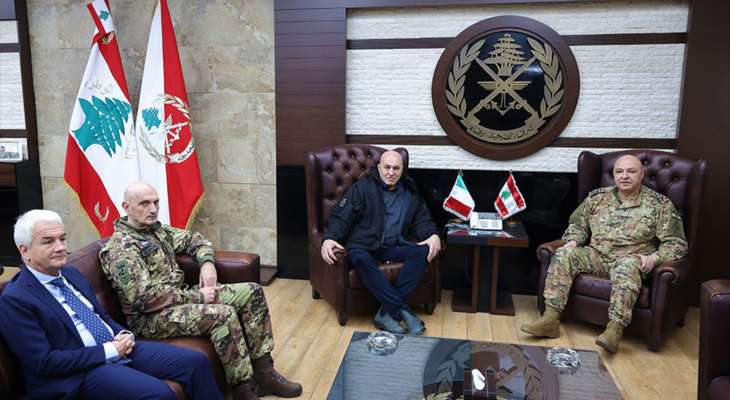 قائد الجيش التقى وزير الدفاع الإيطالي