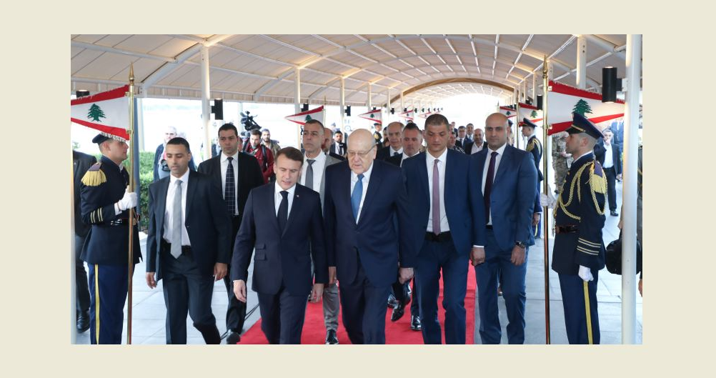 ماكرون وصل الى بيروت