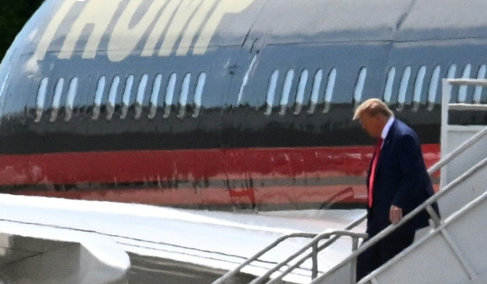 ترامب يصل الى هولندا للمشاركة في قمة حلف شمال الأطلسي.