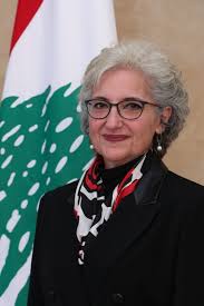 كرامي تجدد ترك قرار الإقفال لإدارات المدارس بحسب الأحوال الجوية