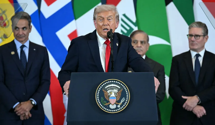 ترامب يغادر شرم الشيخ بعد قمة غزة.