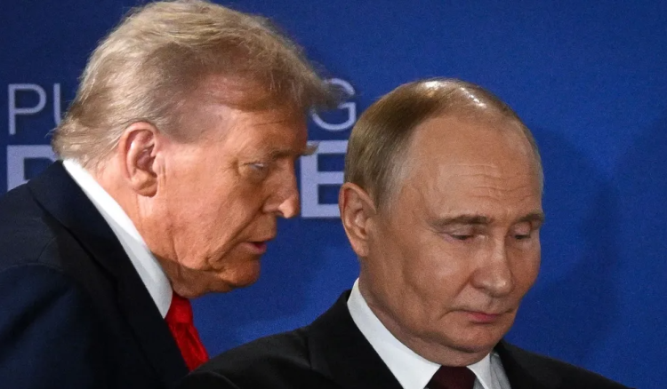 أول تعليق من ترامب على مشروع النفق الذي يربط روسيا بأميركا.