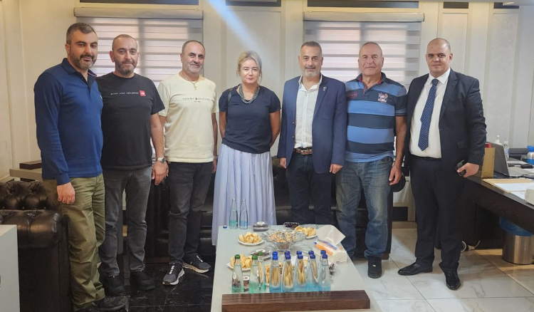 سفيرة بولندا جالت في شركة مياه بردوني.