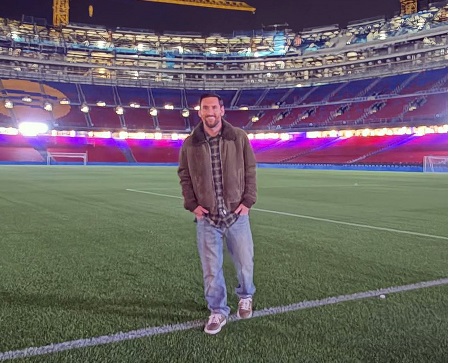 ميسي يفاجئ برشلونة في ملعبه ’’كامب نو ’’ , تمنّى أن يعود يومًا ما كلاعب ليقول وداعًا .