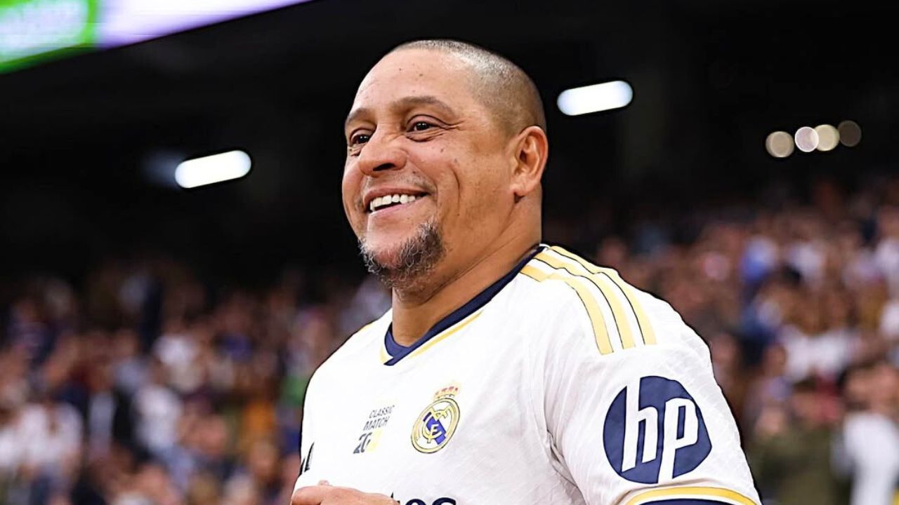 روبرتو كارلوس تحت المراقبة بعد إصابته بجلطة دموية .