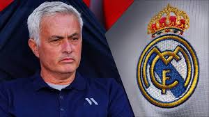 إتصّالات مع جوزيه مورينيو لرأب الصدع في ريال مدريد .