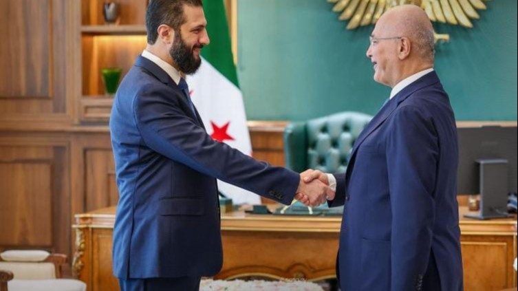 الشرع بحث مع برهم صالح في عودة اللاجئين والتعافي المبكر في سوريا