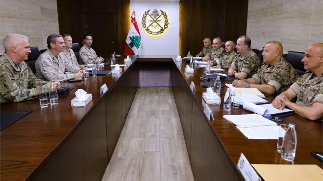 قائد الجيش استقبل الجنرال كليرفيلد