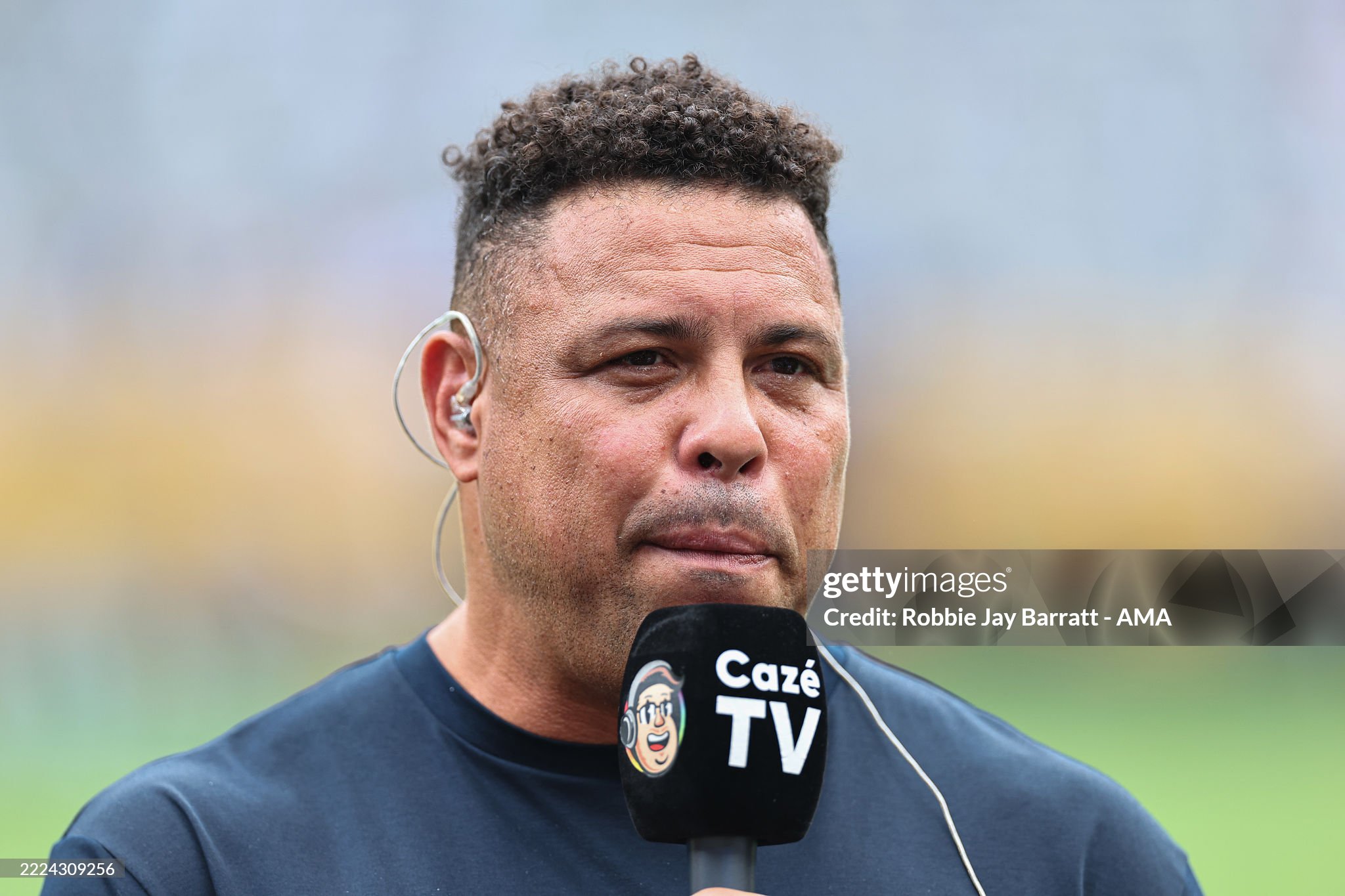 رونالدو البرازيلي ينتقد كريستيانو رونالدو البرتغالي , هو من الأوائل لكنه ليس الأفضل عبر التاريخ .